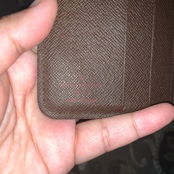 Authentic Louis Vuitton Wallet - Picture 7 of 8